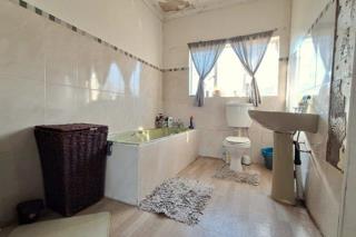 4 Bedroom Property for Sale in Heidedal Free State
